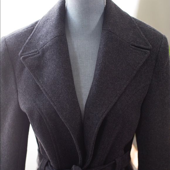 Wool coat ❤️SOLD❤️ - Picture 2 of 2